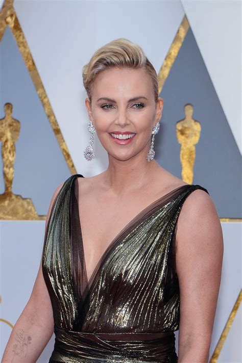 oscars 2017 charlize theron christian dior|Charlize Theron In Christian Dior Couture – 2017 Oscars.